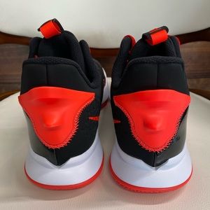 Nike LeBron Witness 5 Bred 2021